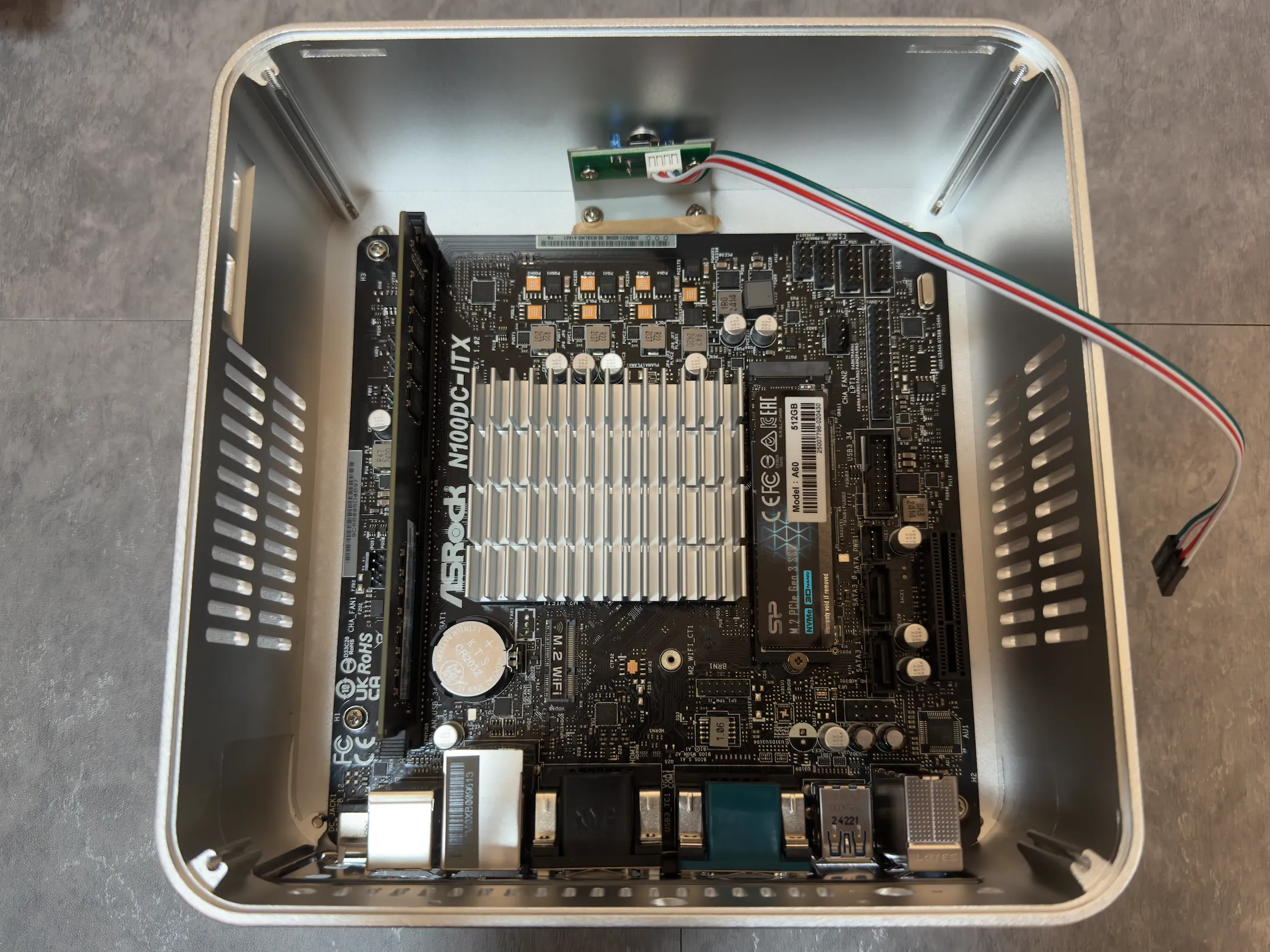 できあがってきたサーバ